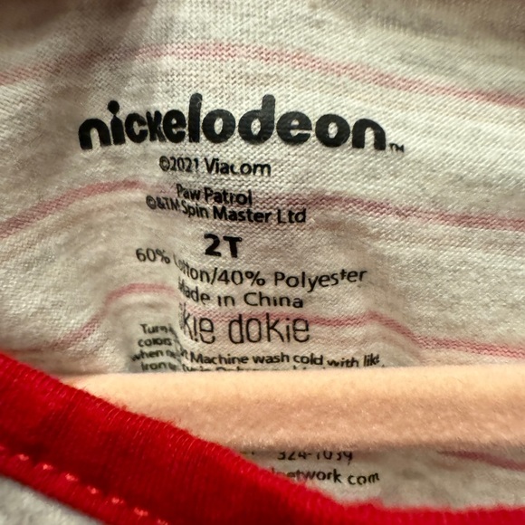Nickelodeon 2T Paw Patrol Skye Christmas Red Gray Long Sleeve Gender Neutral Top - Picture 3 of 4